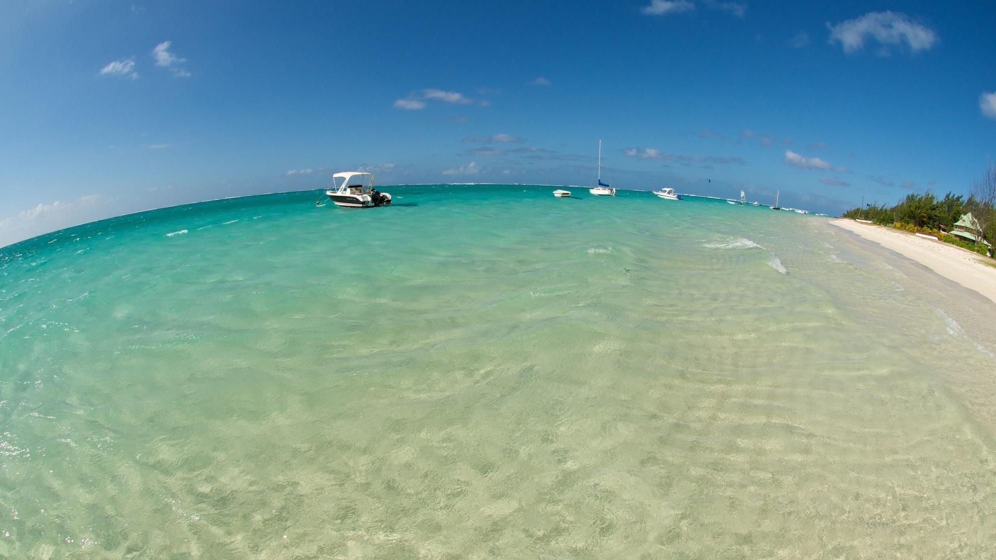 Paradise Beach By Horizon Holidays Pointe d'Esny Buitenkant foto