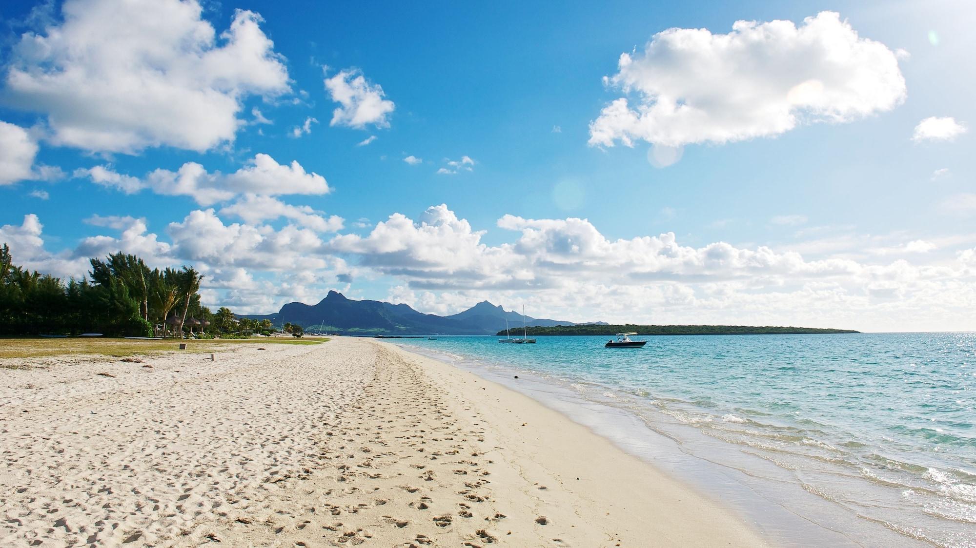 Paradise Beach By Horizon Holidays Pointe d'Esny Buitenkant foto